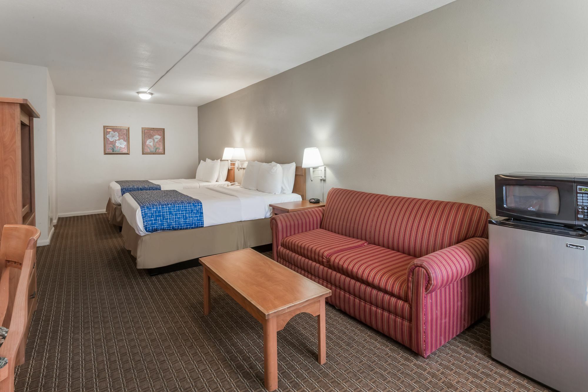 Travelodge By Wyndham Eugene Downtown/University Of Oregon Dış mekan fotoğraf